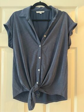 Green Envelope Slate Blue Short-Sleeve Button Front Tie Hem Shirt